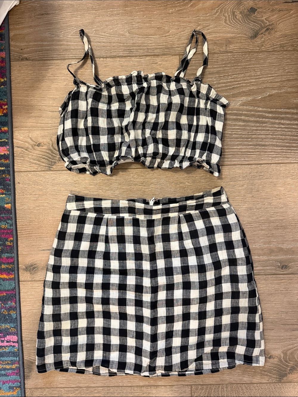 Forever 21 Black and White Gingham Mini Skirt
